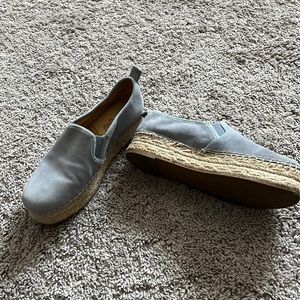 Sam Edelman Carrin loafer in gray suede